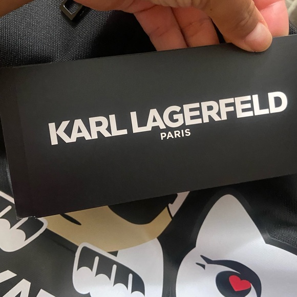 NWT! Karl Lagerfeld duffle bag carry on bag black white overnight bag - Picture 5 of 8